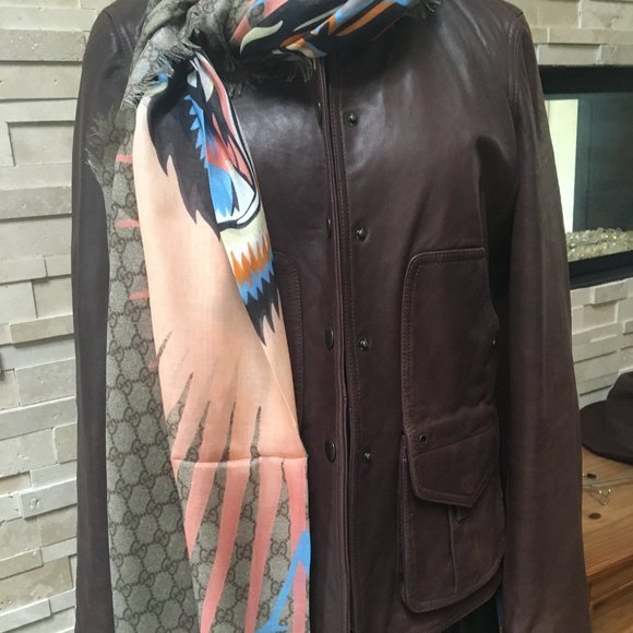 Gucci Scarf/Wrap - Picture 12 of 14